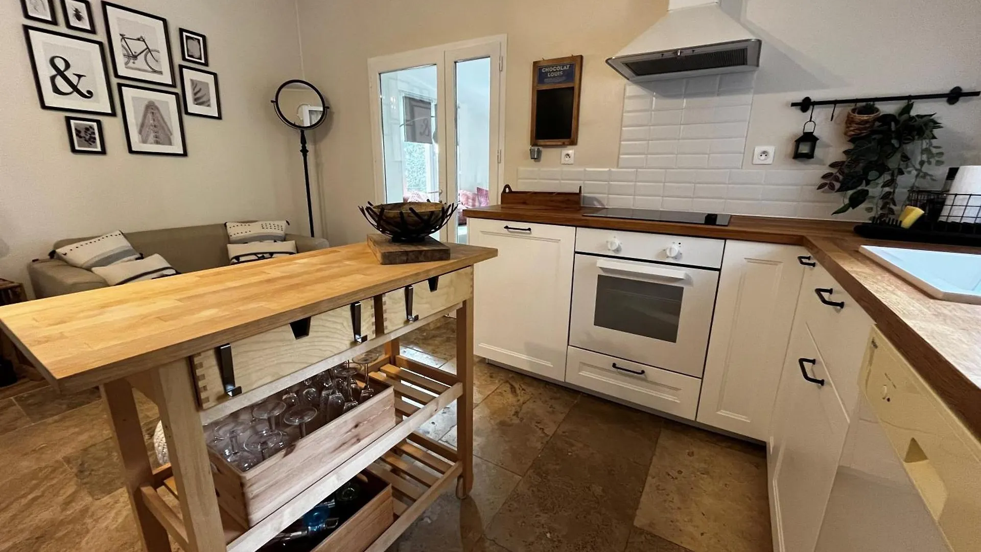Maison Provencale Au Calme De La Campagne Avec Jacuzzi Aix-en-Provence